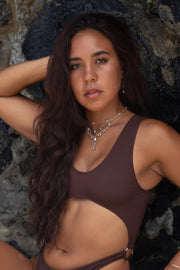 Vaima Necklace